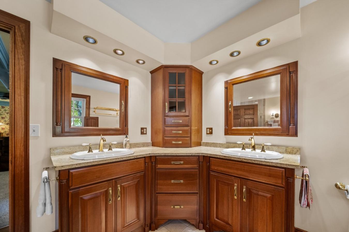 Venango, Crawford, 16440, United States, 4 Bedrooms Bedrooms, ,2 BathroomsBathrooms,Residential,For Sale,1902902