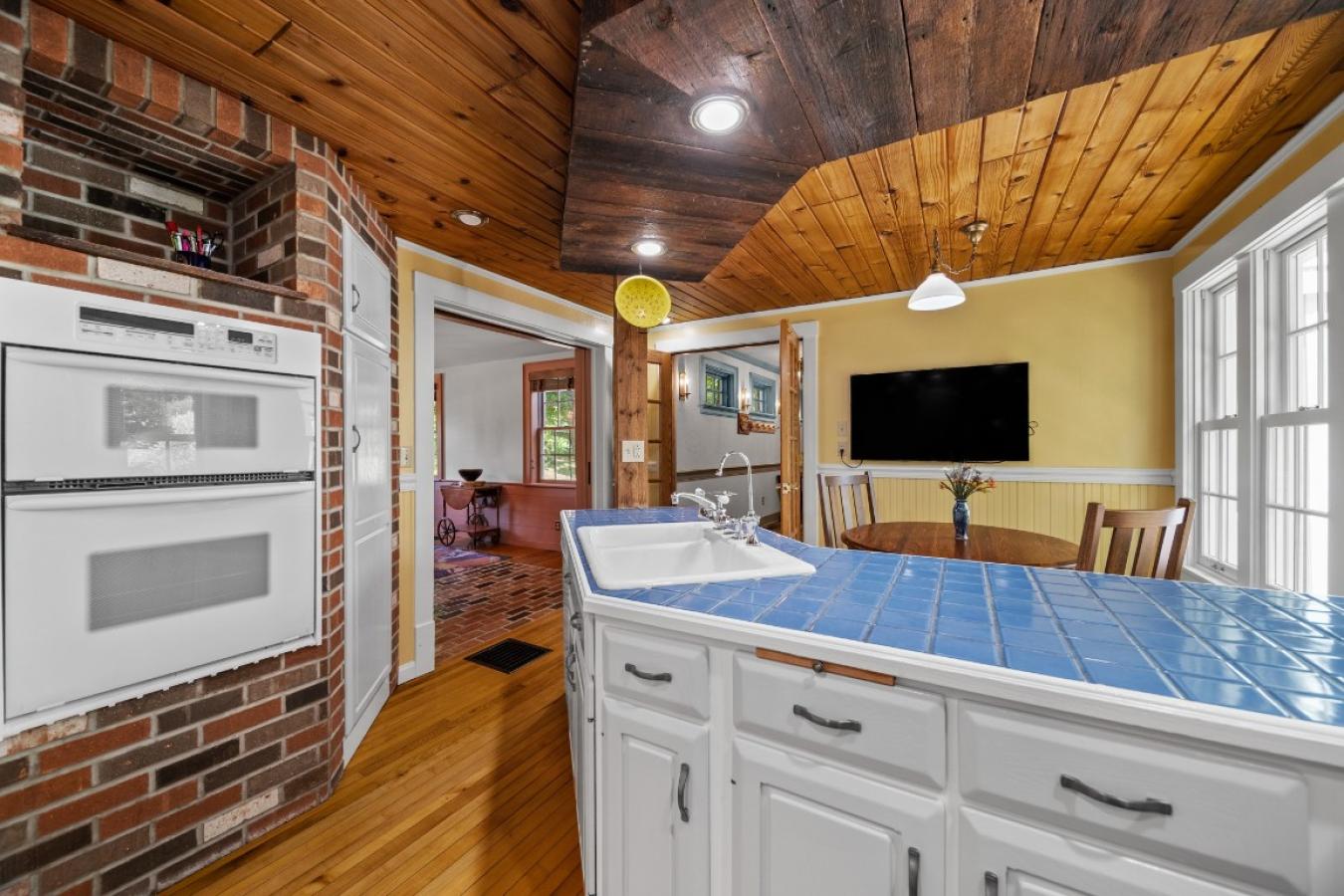 Venango, Crawford, 16440, United States, 4 Bedrooms Bedrooms, ,2 BathroomsBathrooms,Residential,For Sale,1902902