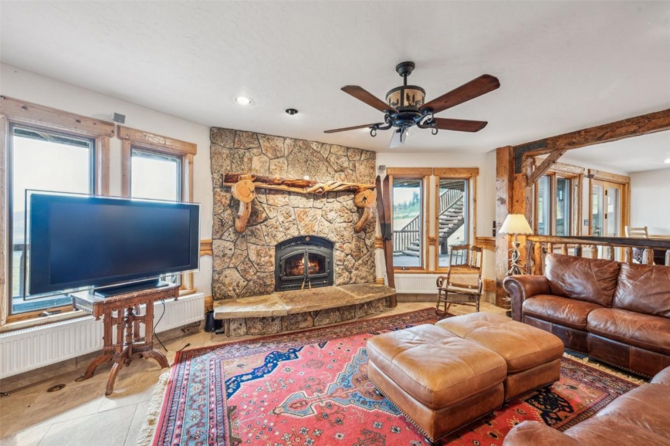 Silverthorne, Summit, 80498, United States, 3 Bedrooms Bedrooms, ,3 BathroomsBathrooms,Residential,For Sale,1902901