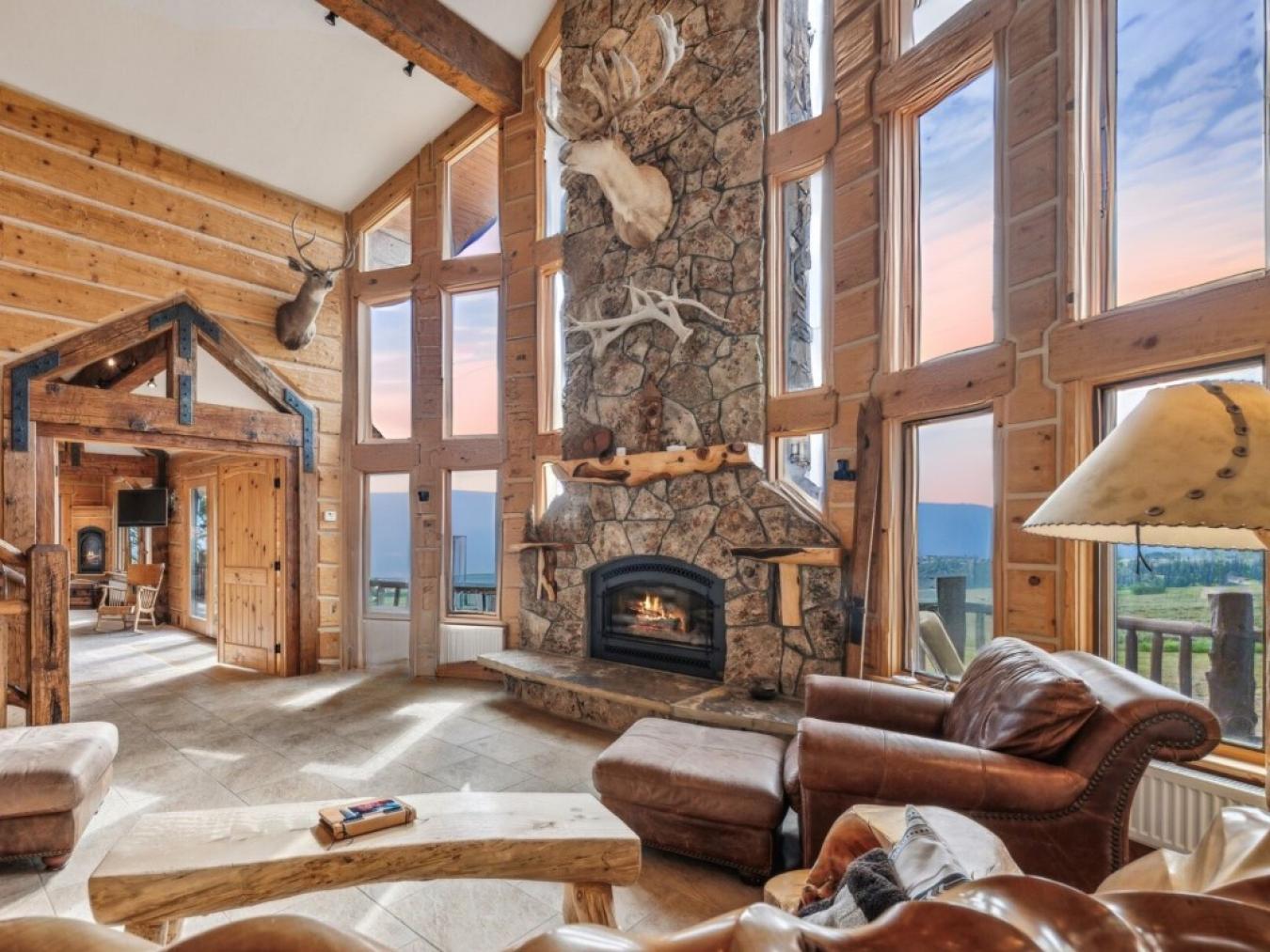 Silverthorne, Summit, 80498, United States, 3 Bedrooms Bedrooms, ,3 BathroomsBathrooms,Residential,For Sale,1902901