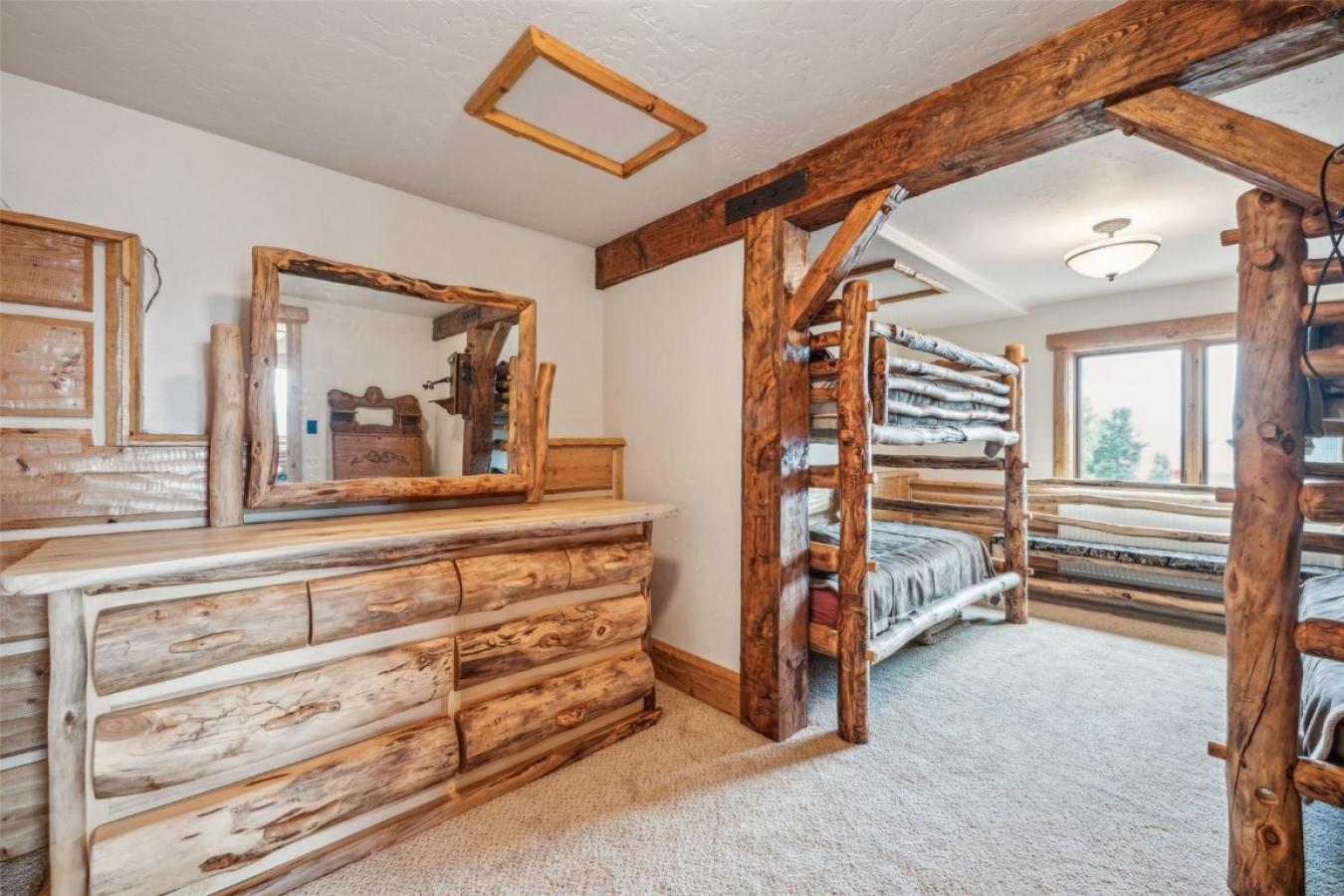 Silverthorne, Summit, 80498, United States, 3 Bedrooms Bedrooms, ,3 BathroomsBathrooms,Residential,For Sale,1902901