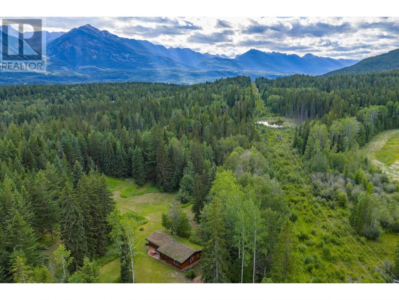 Golden, BC, V0A1H7, Canada, 3 Bedrooms Bedrooms, ,1 BathroomBathrooms,Residential,For Sale,1902900