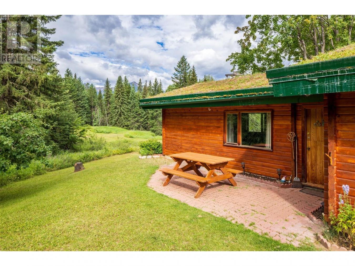 Golden, BC, V0A1H7, Canada, 3 Bedrooms Bedrooms, ,1 BathroomBathrooms,Residential,For Sale,1902900