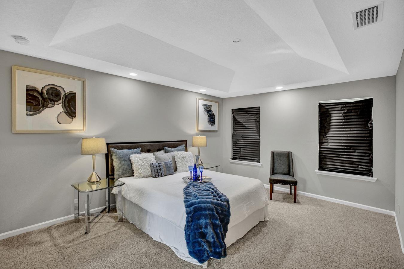 Stunning New Construction Home - Move-In Ready! Welcome home! A beauti – image 13
