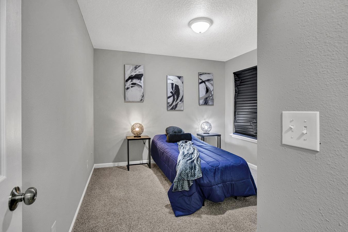 Stunning New Construction Home - Move-In Ready! Welcome home! A beauti – image 20