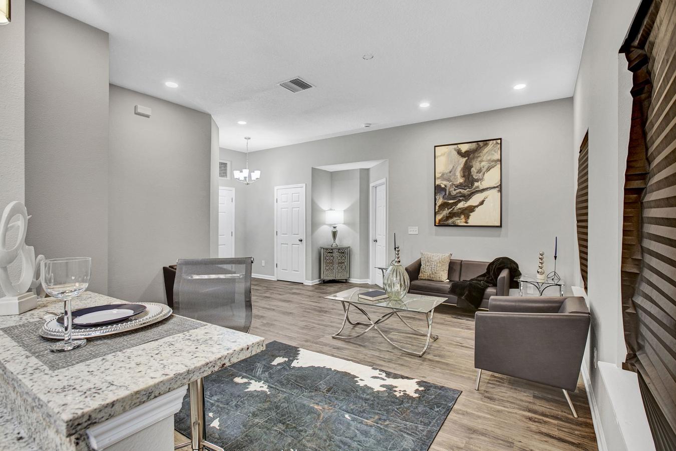 Stunning New Construction Home - Move-In Ready! Welcome home! A beauti – image 7