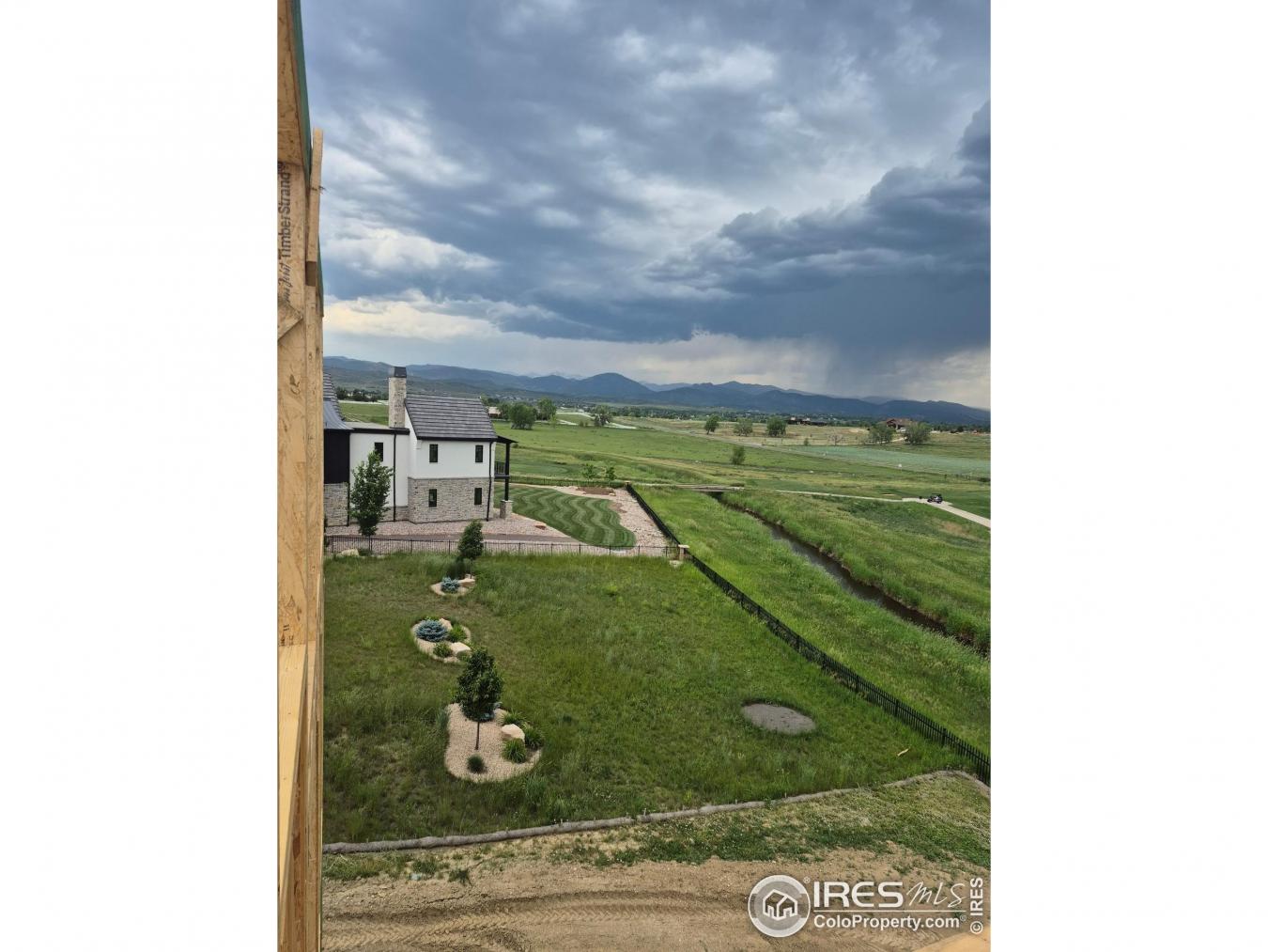 Berthoud, Larimer, 80513, United States, 5 Bedrooms Bedrooms, ,4 BathroomsBathrooms,Residential,For Sale,1902896