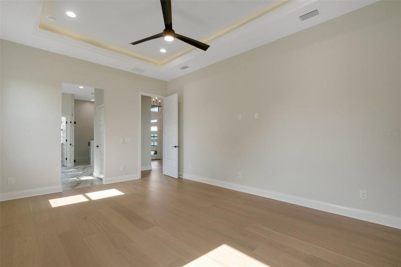 LAKELAND, Polk, 33812, United States, 4 Bedrooms Bedrooms, ,3 BathroomsBathrooms,Residential,For Sale,1929571