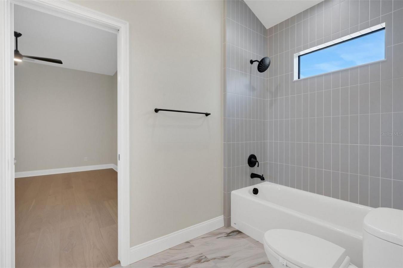 LAKELAND, Polk, 33812, United States, 4 Bedrooms Bedrooms, ,3 BathroomsBathrooms,Residential,For Sale,1929571