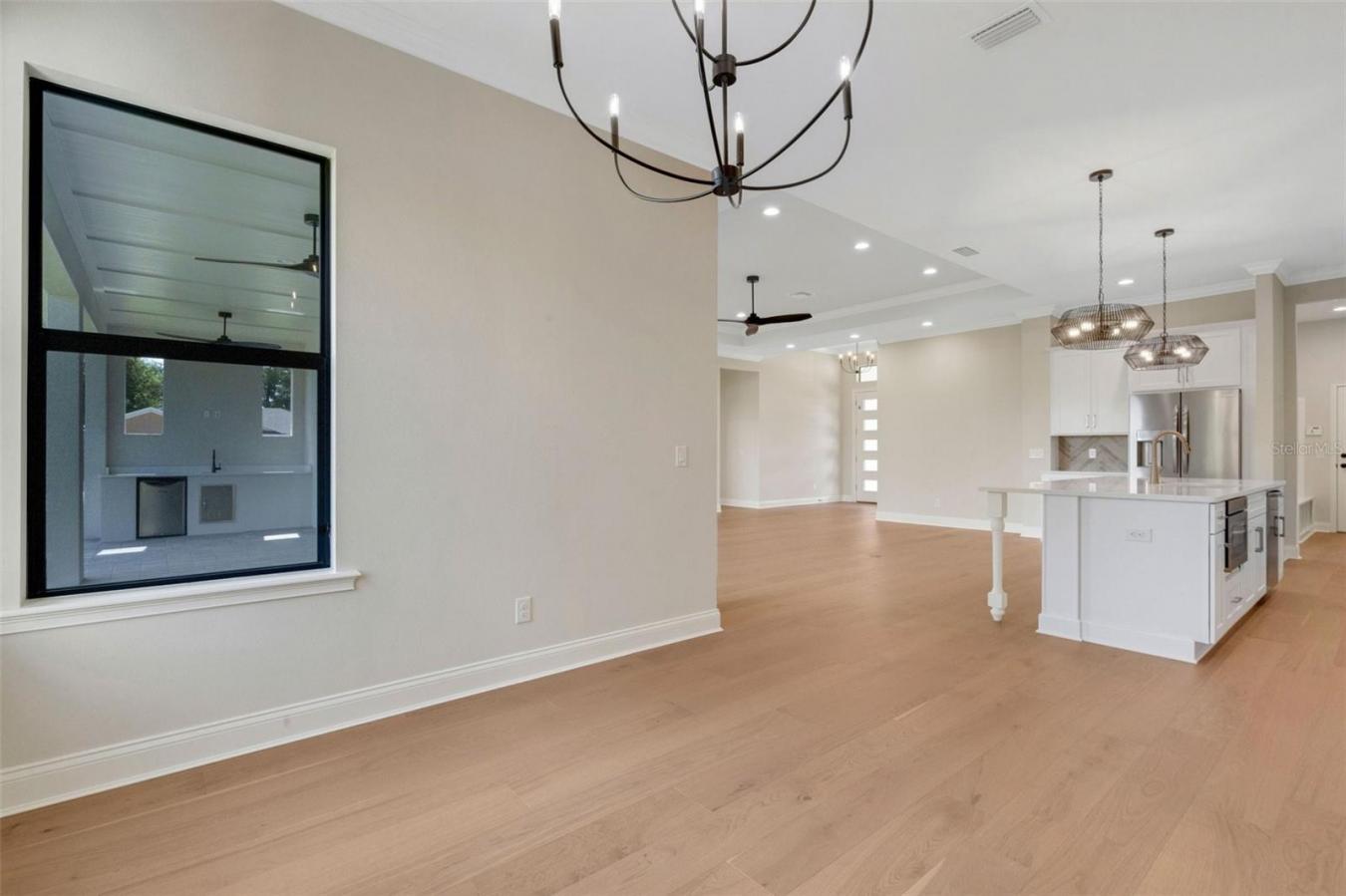 LAKELAND, Polk, 33812, United States, 4 Bedrooms Bedrooms, ,3 BathroomsBathrooms,Residential,For Sale,1929571