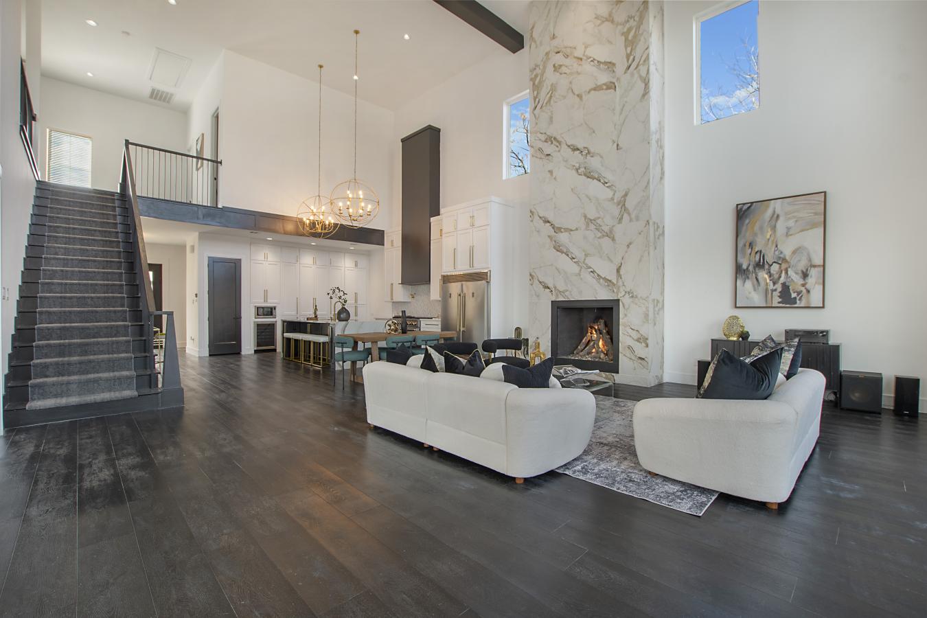Dallas, Dallas, 75208, United States, 5 Bedrooms Bedrooms, ,5 BathroomsBathrooms,Residential,For Sale,1902895