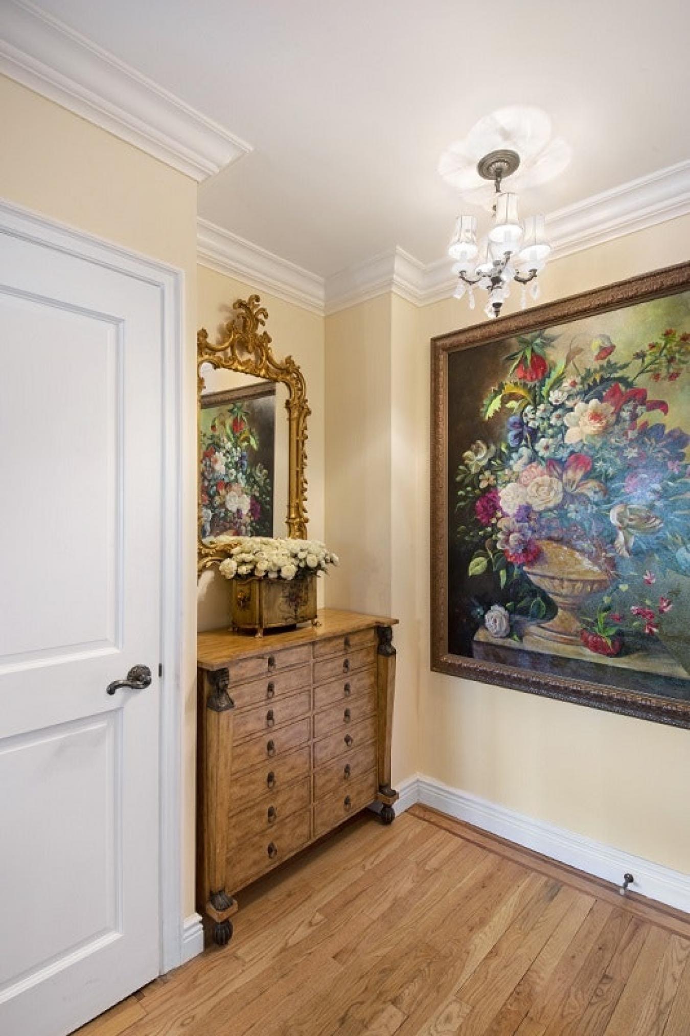 New York, New York, 10075, United States, 4 Bedrooms Bedrooms, ,2 BathroomsBathrooms,Residential,For Sale,1964435