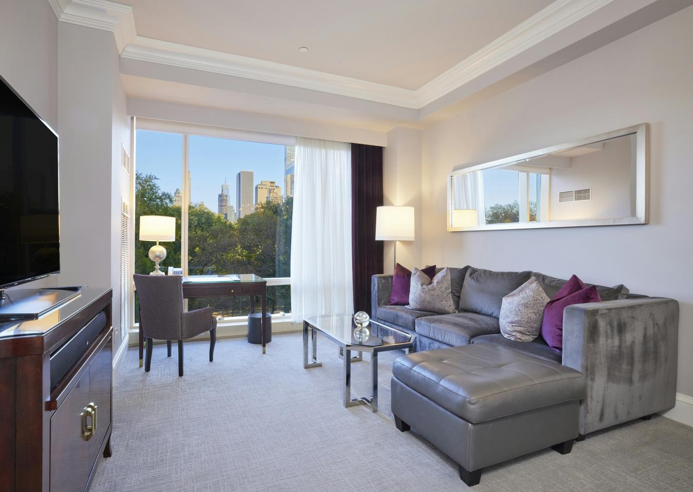 New York, New York, 10023, United States, 2 Bedrooms Bedrooms, ,2 BathroomsBathrooms,Residential,For Sale,1902887