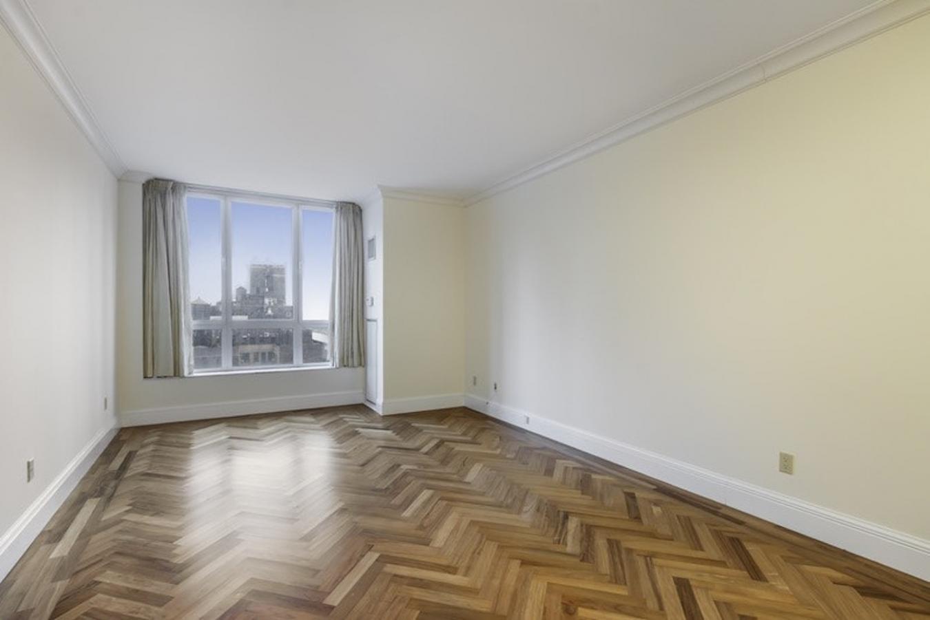 New York, New York, 10022, United States, 2 Bedrooms Bedrooms, ,2 BathroomsBathrooms,Residential,For Sale,1902882