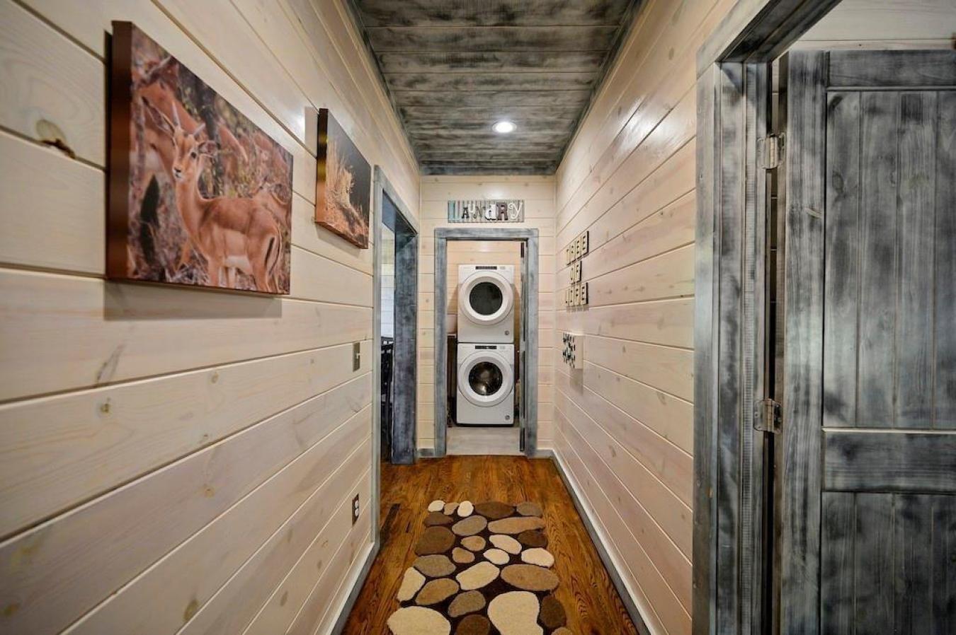 Broken Bow, McCurtain, 74728, United States, 2 Bedrooms Bedrooms, ,2 BathroomsBathrooms,Residential,For Sale,1902878