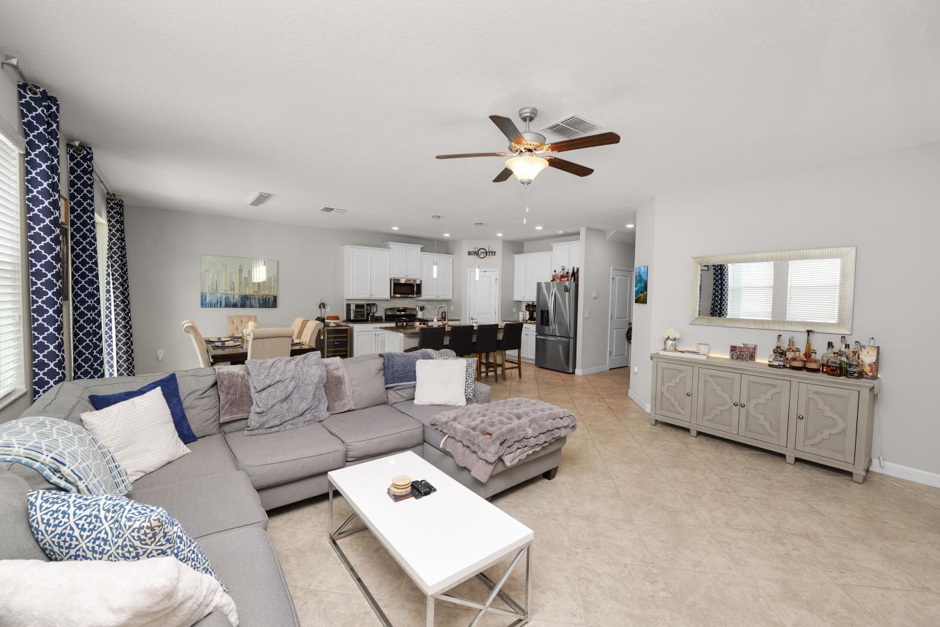 Brandon, Hillsborough, 33511, United States, 4 Bedrooms Bedrooms, ,2 BathroomsBathrooms,Residential,For Sale,1902875