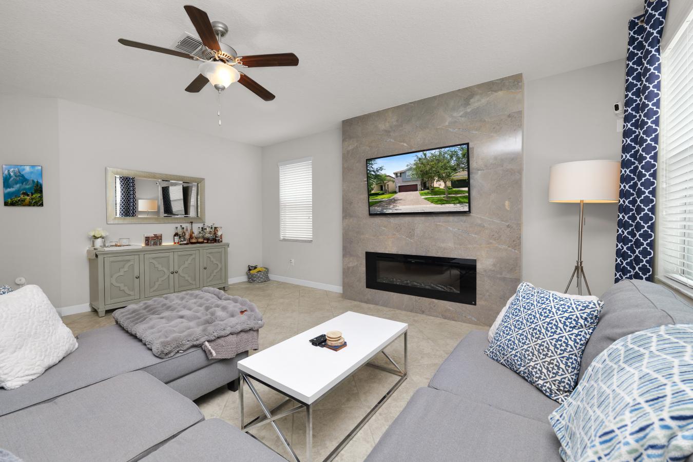 Brandon, Hillsborough, 33511, United States, 4 Bedrooms Bedrooms, ,2 BathroomsBathrooms,Residential,For Sale,1902875