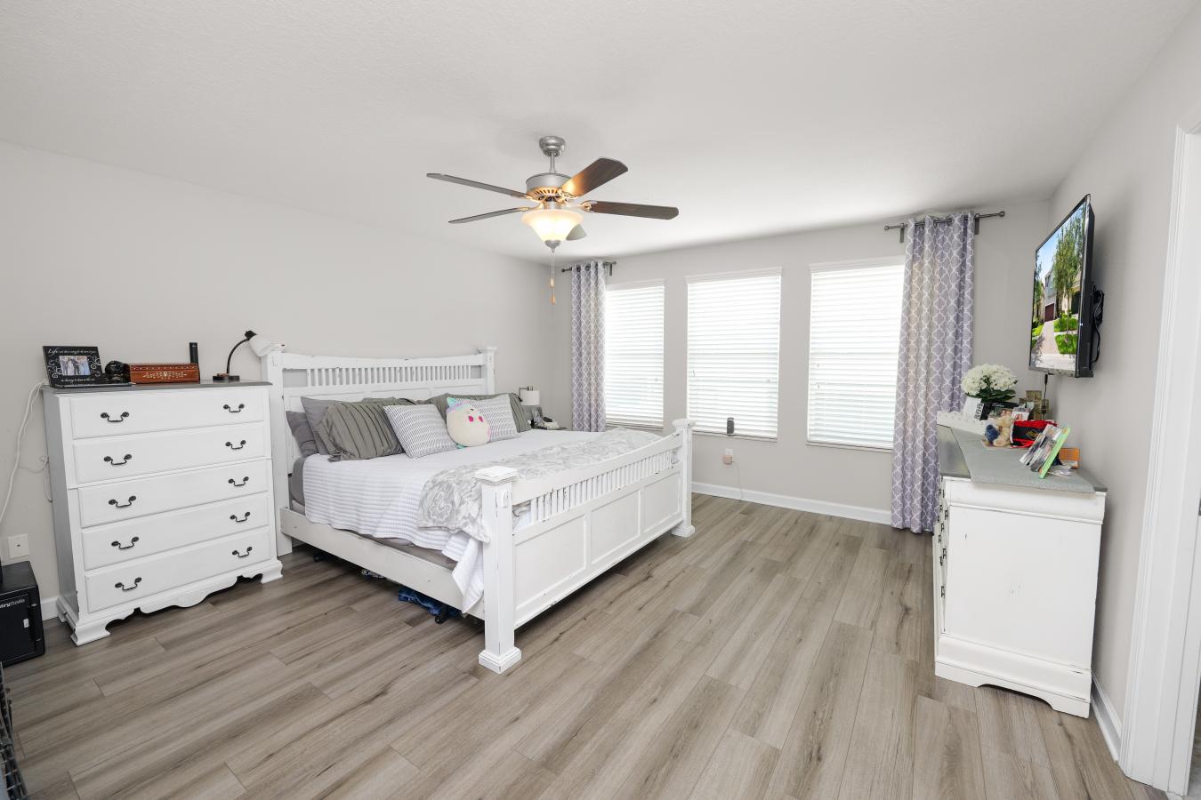 Brandon, Hillsborough, 33511, United States, 4 Bedrooms Bedrooms, ,2 BathroomsBathrooms,Residential,For Sale,1902875