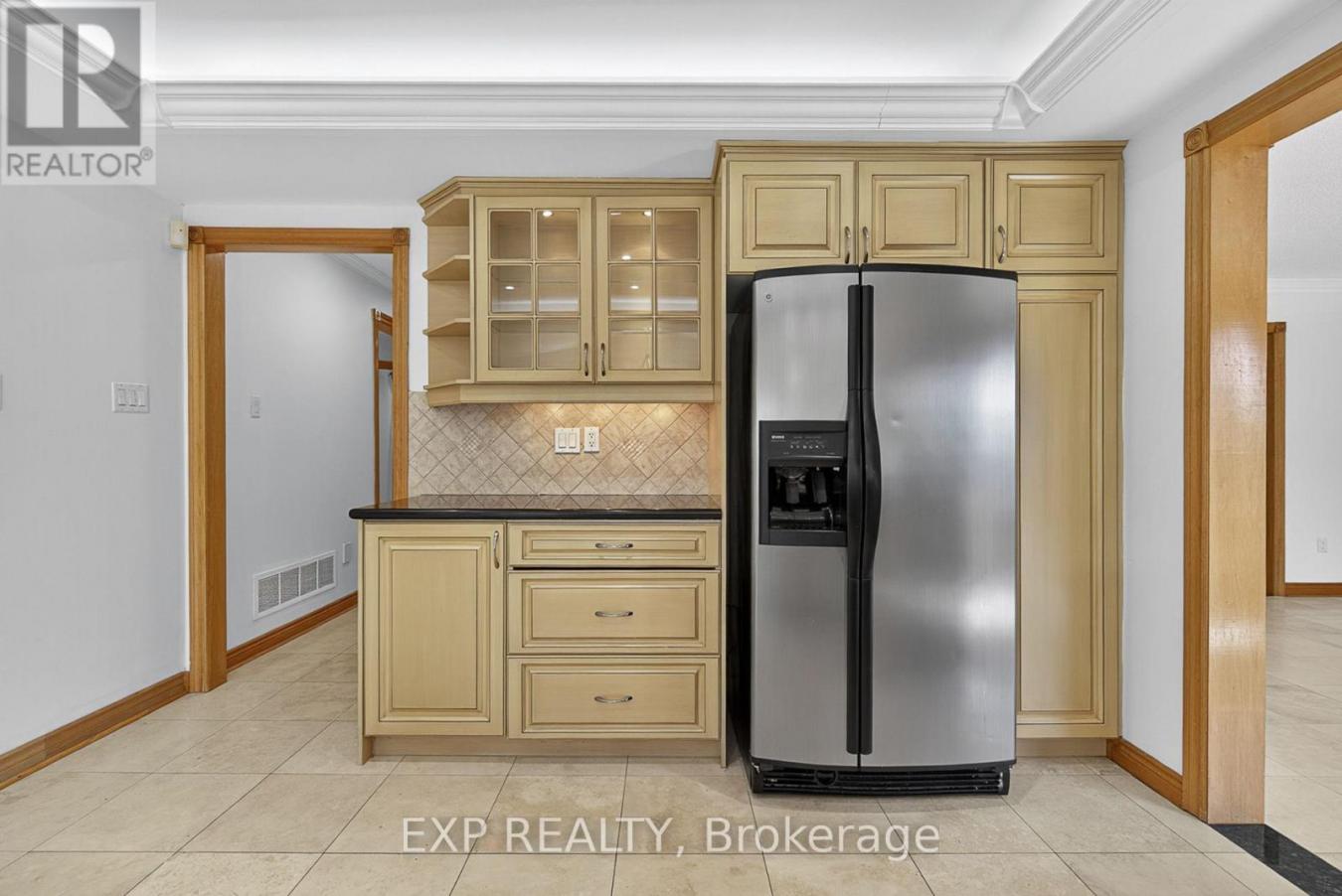 Vaughan (Kleinburg), ON, L4L1A6, Canada, 4 Bedrooms Bedrooms, ,3 BathroomsBathrooms,Residential,For Sale,1902873