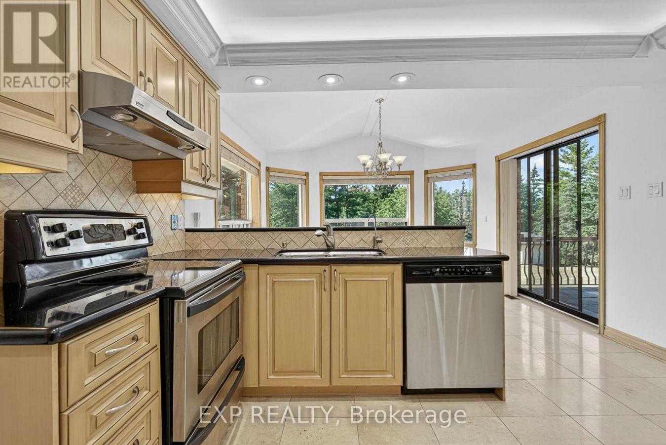 Vaughan (Kleinburg), ON, L4L1A6, Canada, 4 Bedrooms Bedrooms, ,3 BathroomsBathrooms,Residential,For Sale,1902873