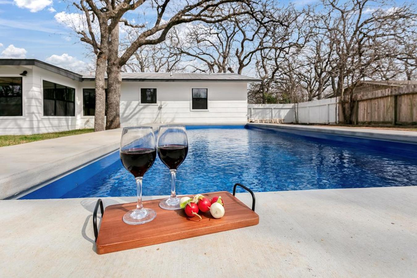 Fredericksburg, Gillespie, 78624, United States, ,Residential,For Sale,1902872