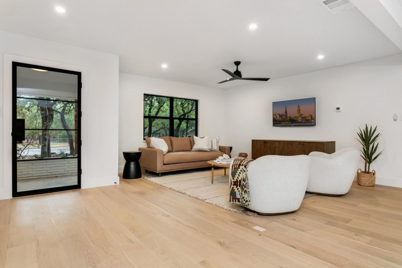 Fredericksburg, Gillespie, 78624, United States, ,Residential,For Sale,1902872