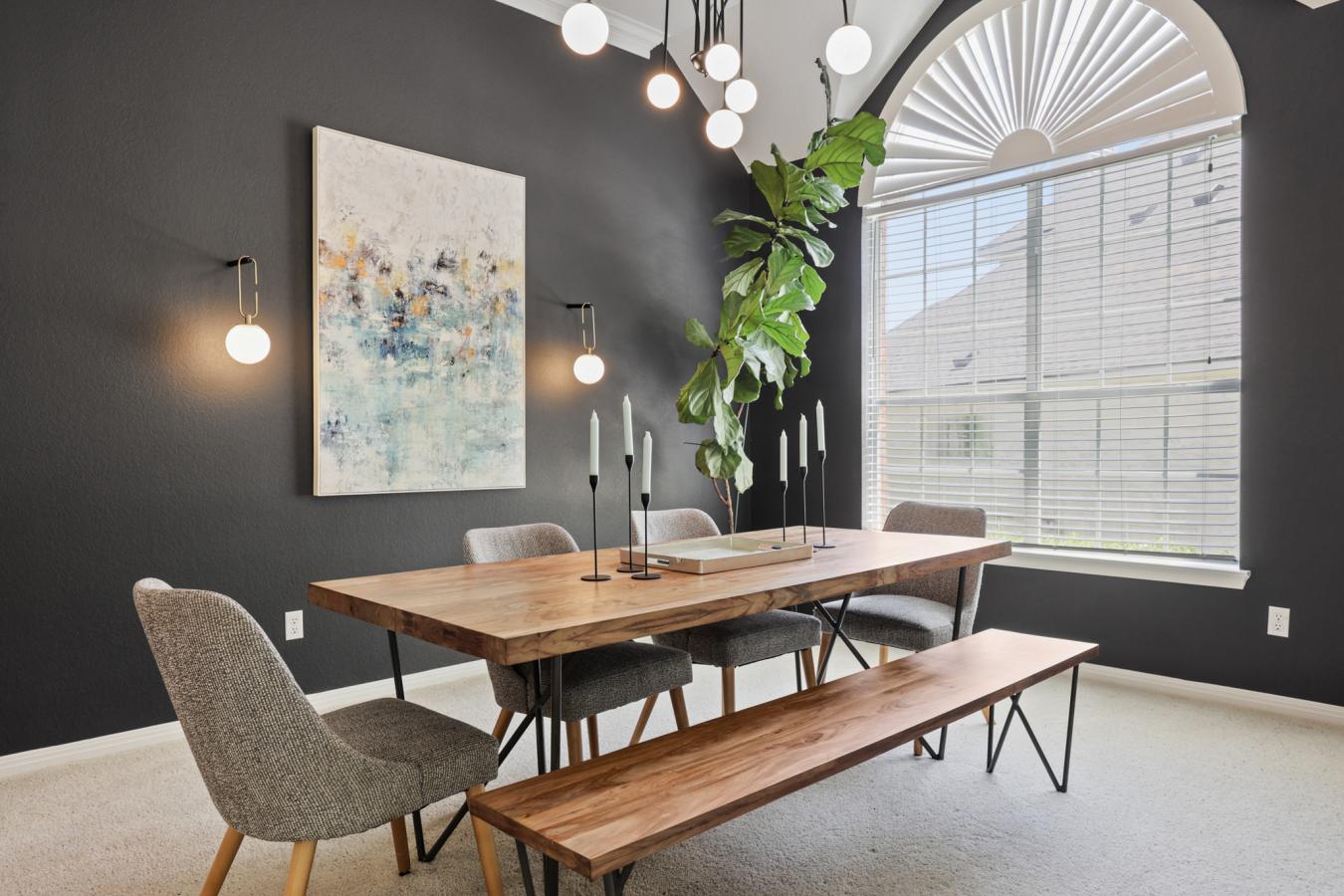 Austin, Travis, 78730, United States, 4 Bedrooms Bedrooms, ,3 BathroomsBathrooms,Residential,For Sale,1904094