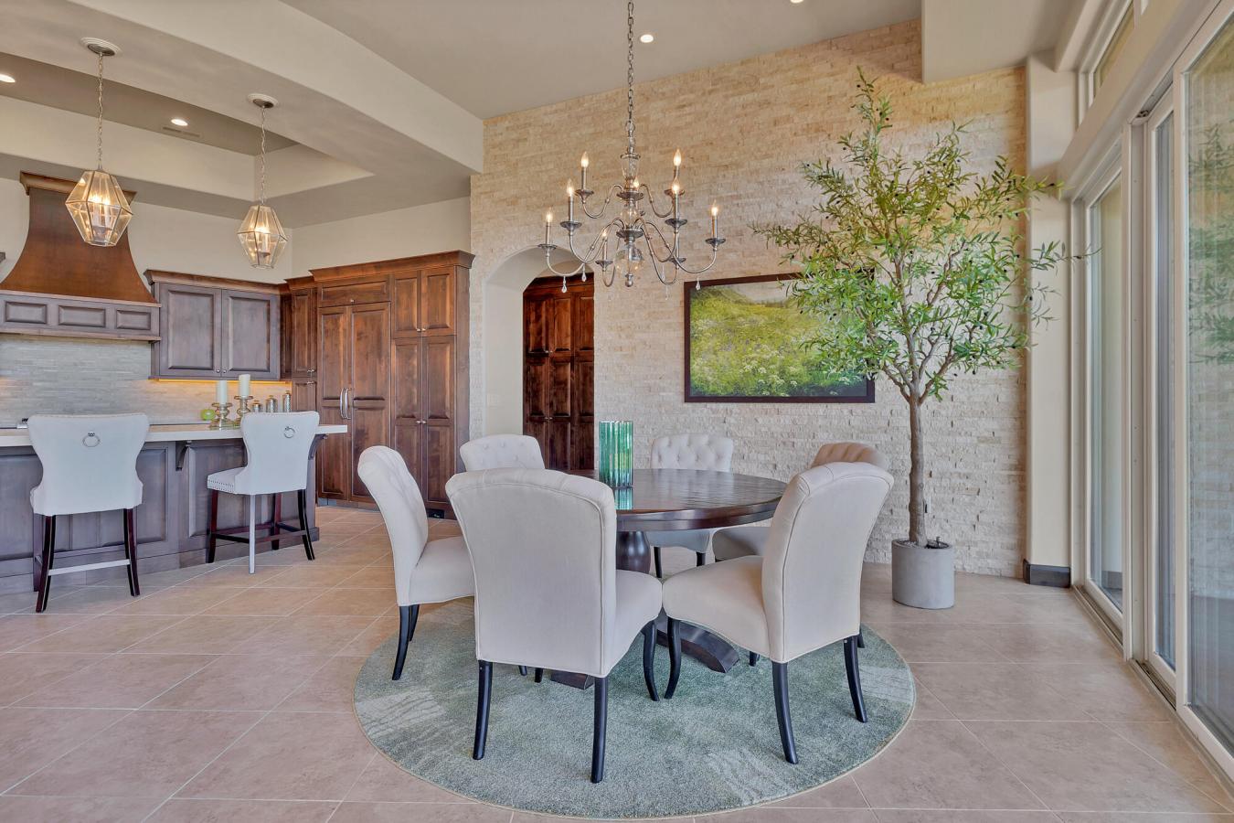 St George, Washington, 84790, United States, 4 Bedrooms Bedrooms, ,3 BathroomsBathrooms,Residential,For Sale,1926856