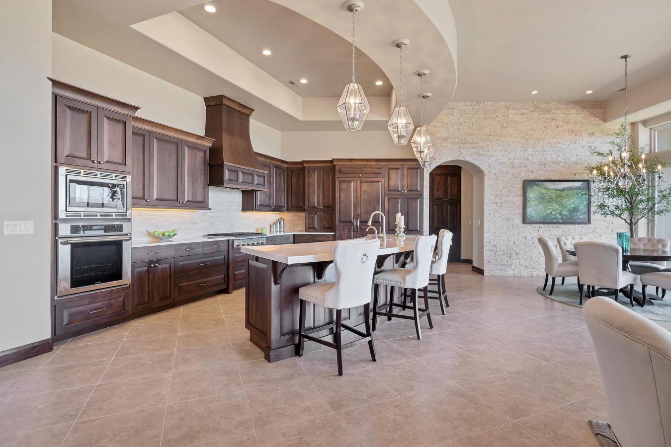 St George, Washington, 84790, United States, 4 Bedrooms Bedrooms, ,3 BathroomsBathrooms,Residential,For Sale,1926856