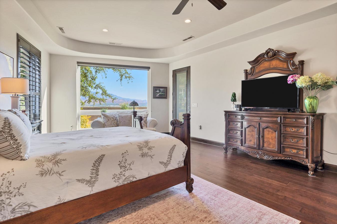 St George, Washington, 84790, United States, 4 Bedrooms Bedrooms, ,3 BathroomsBathrooms,Residential,For Sale,1926856