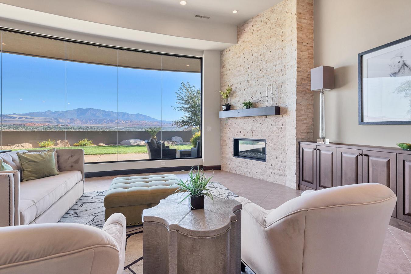 St George, Washington, 84790, United States, 4 Bedrooms Bedrooms, ,3 BathroomsBathrooms,Residential,For Sale,1926856