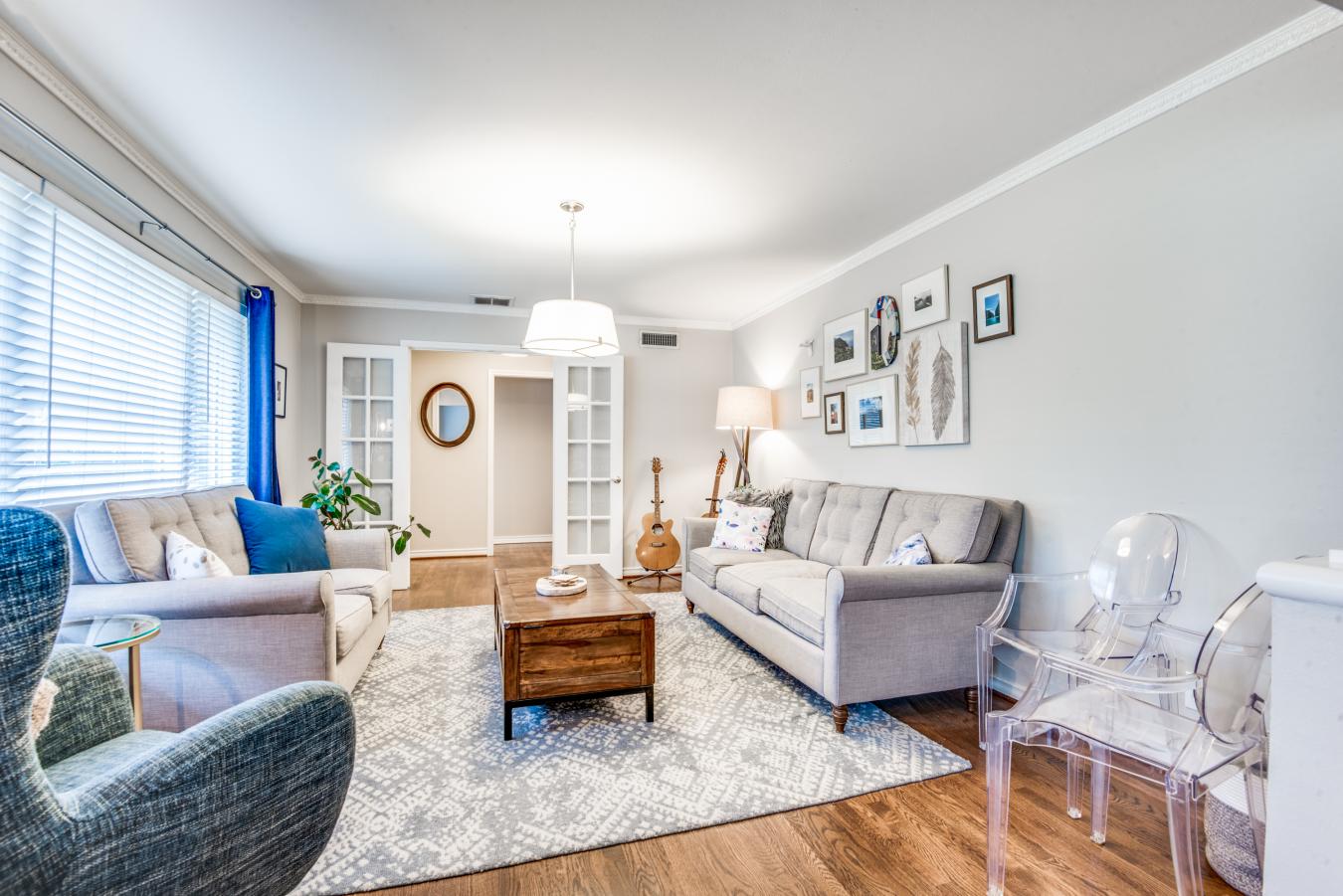 Dallas, Dallas, 75214, United States, 3 Bedrooms Bedrooms, ,-2 BathroomBathrooms,Residential,For Sale,1904086