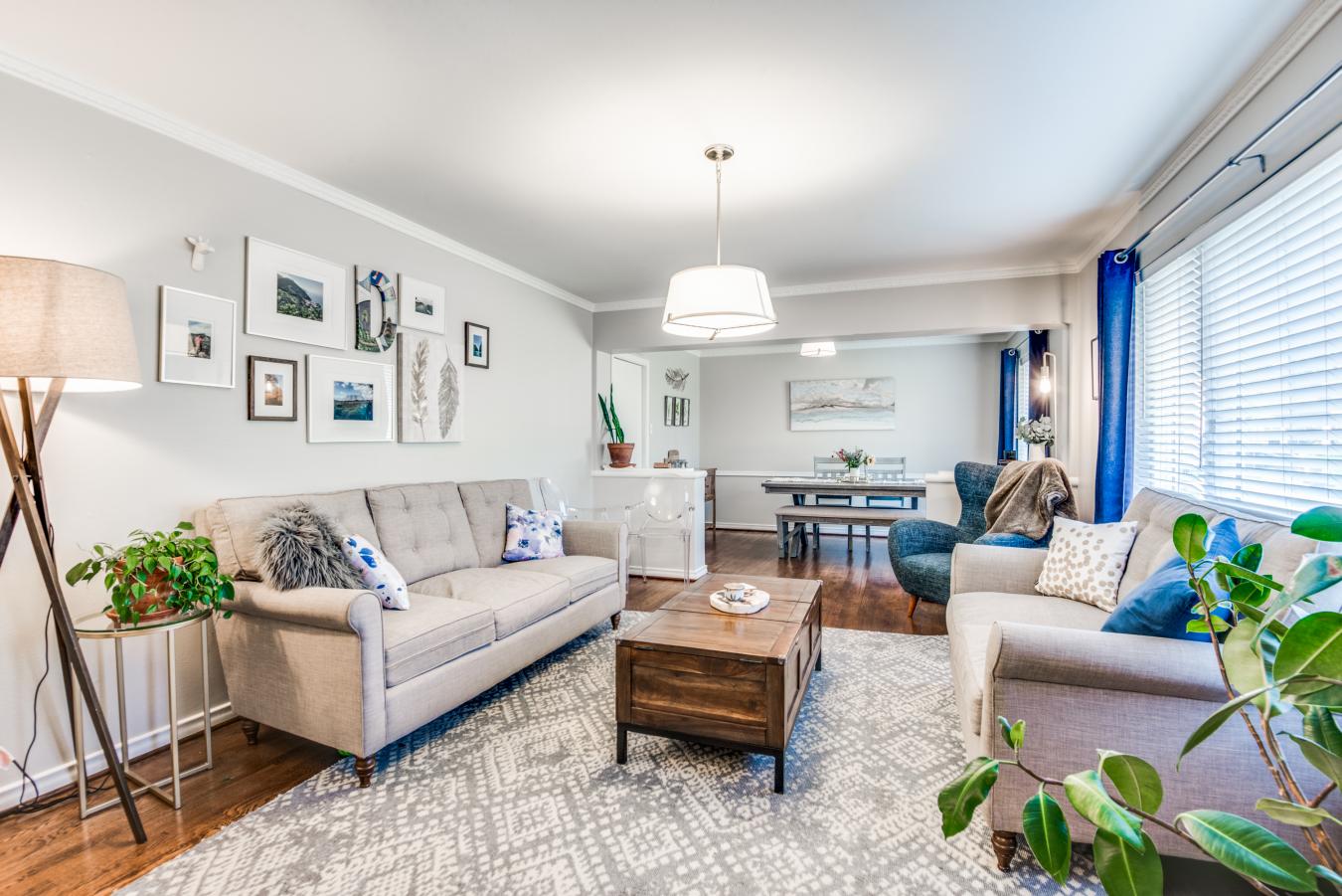 Dallas, Dallas, 75214, United States, 3 Bedrooms Bedrooms, ,-2 BathroomBathrooms,Residential,For Sale,1904086