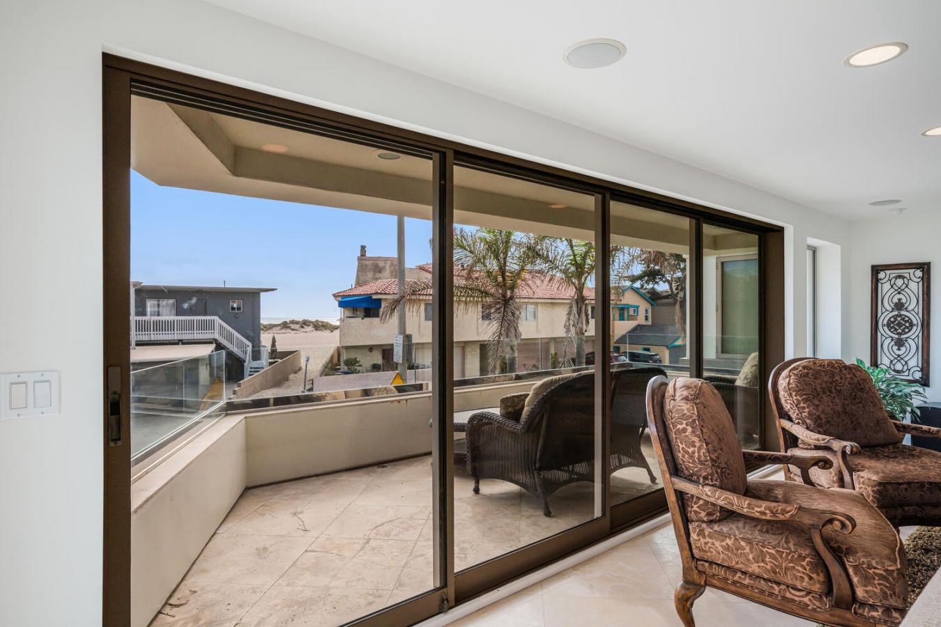 Oxnard, California, 93035, United States, 3 Bedrooms Bedrooms, ,4 BathroomsBathrooms,Residential,For Sale,1902868