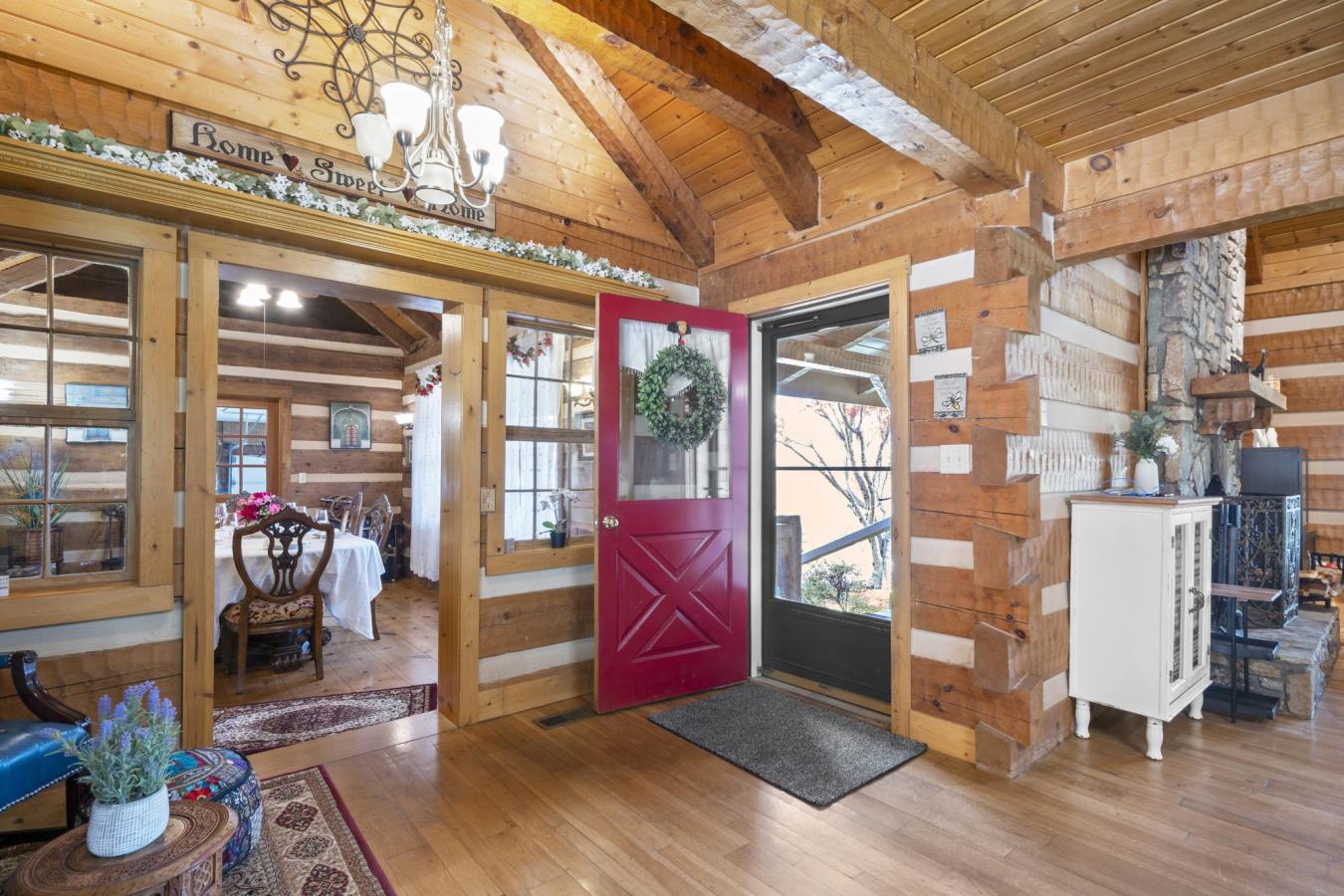 Mooresville, North Carolina, 28115, United States, 4 Bedrooms Bedrooms, ,3 BathroomsBathrooms,Residential,For Sale,1902867