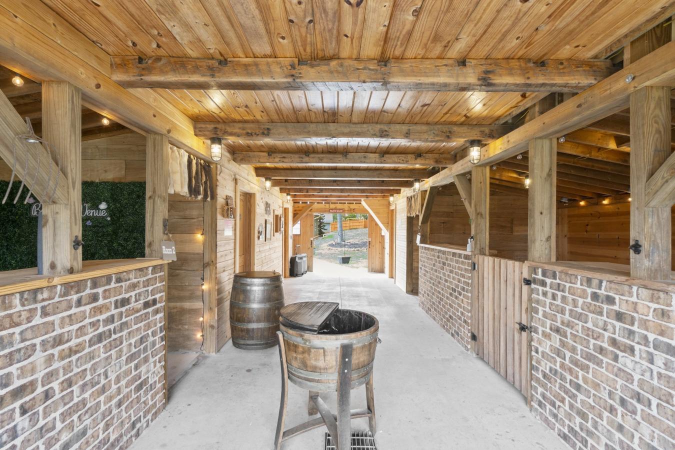 Mooresville, North Carolina, 28115, United States, 4 Bedrooms Bedrooms, ,3 BathroomsBathrooms,Residential,For Sale,1902867