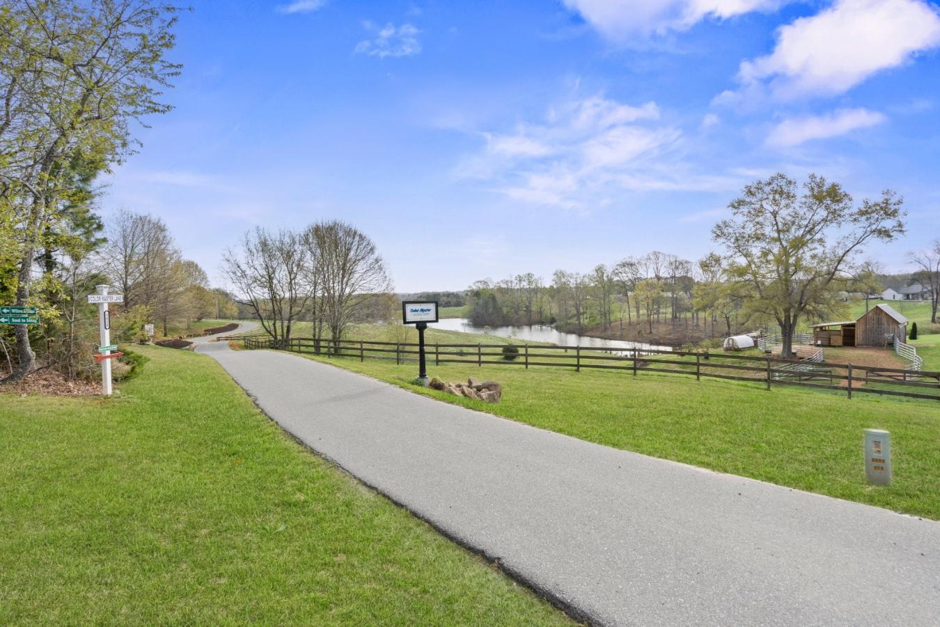 Mooresville, North Carolina, 28115, United States, 4 Bedrooms Bedrooms, ,3 BathroomsBathrooms,Residential,For Sale,1902867