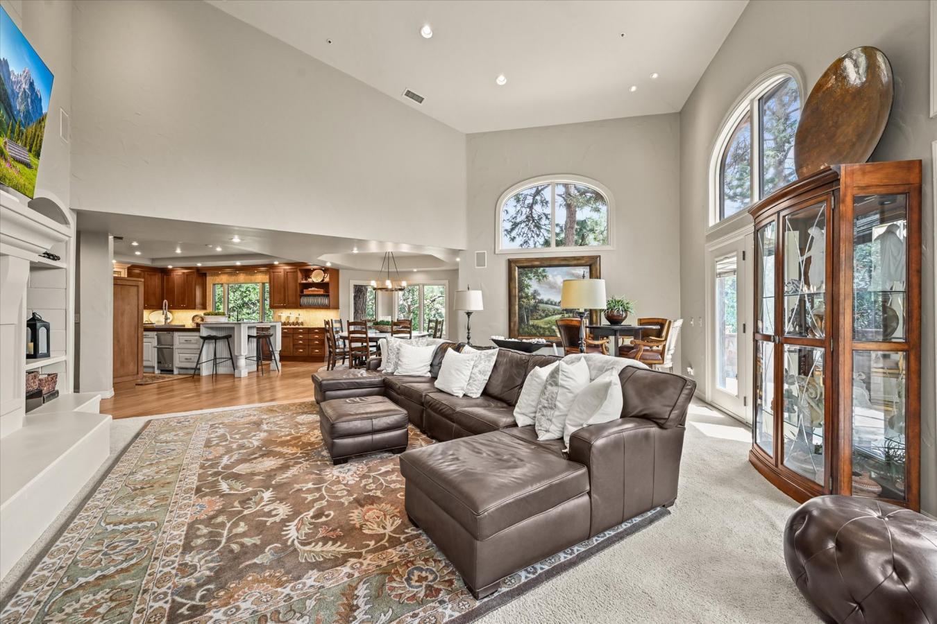 Castle Rock, Douglas, 80108, United States, 5 Bedrooms Bedrooms, ,5 BathroomsBathrooms,Residential,For Sale,1904079