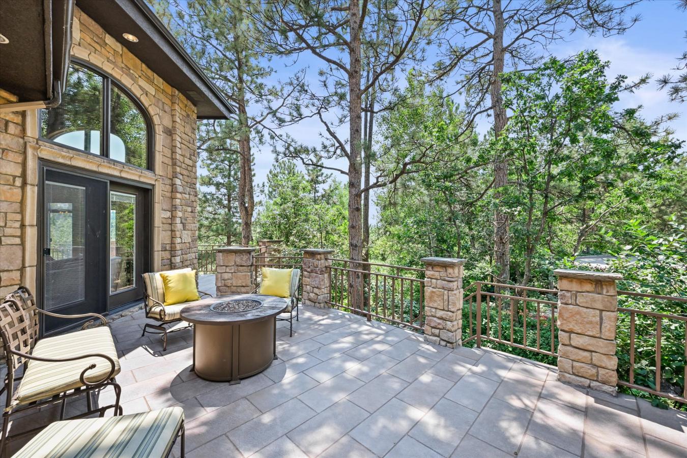 Castle Rock, Douglas, 80108, United States, 5 Bedrooms Bedrooms, ,5 BathroomsBathrooms,Residential,For Sale,1904079