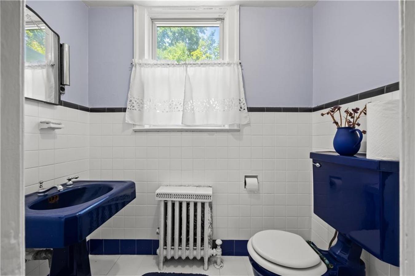 Staten Island, Richmond, 10304, United States, 5 Bedrooms Bedrooms, ,5 BathroomsBathrooms,Residential,For Sale,1904070