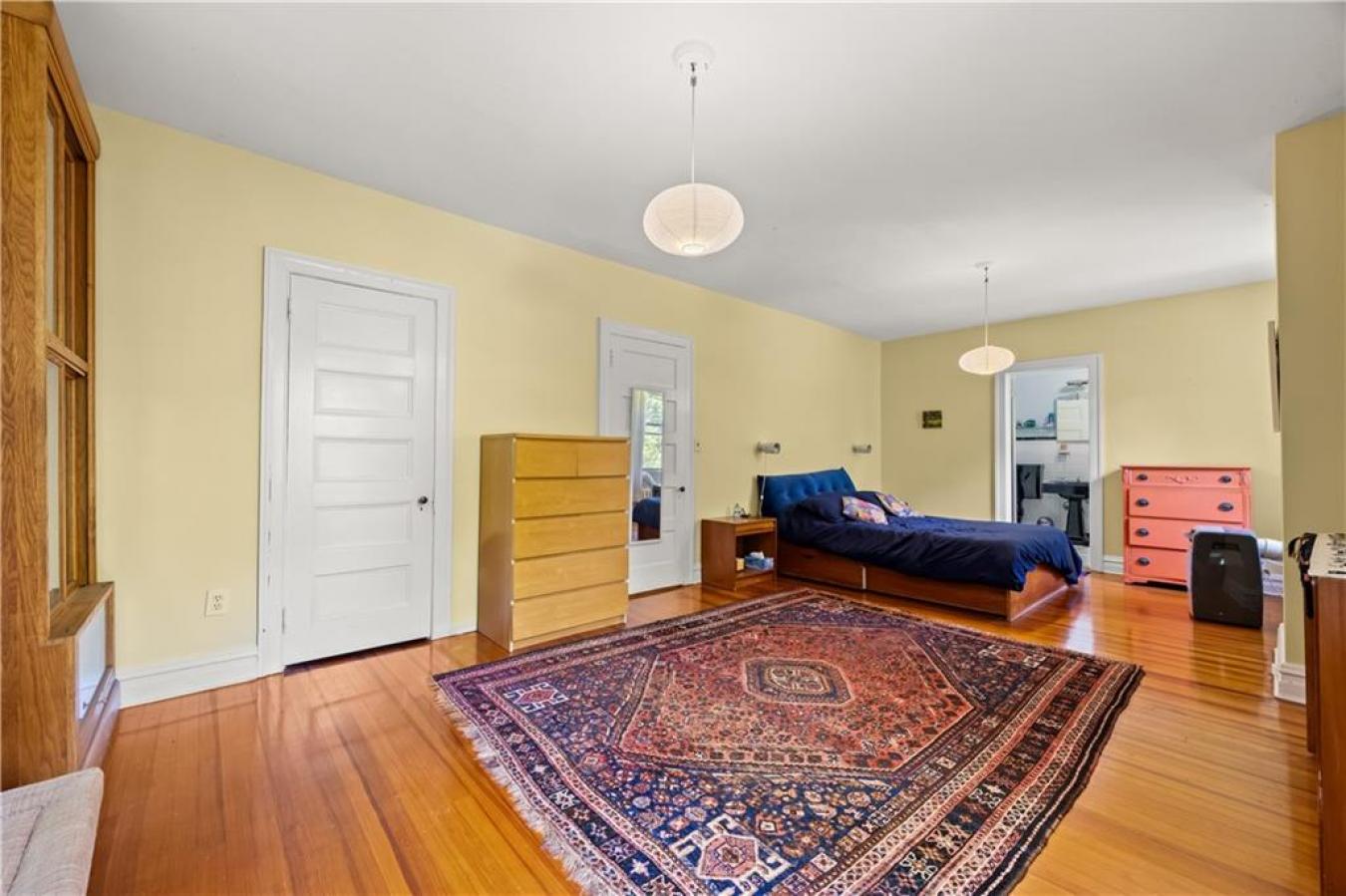 Staten Island, Richmond, 10304, United States, 5 Bedrooms Bedrooms, ,5 BathroomsBathrooms,Residential,For Sale,1904070