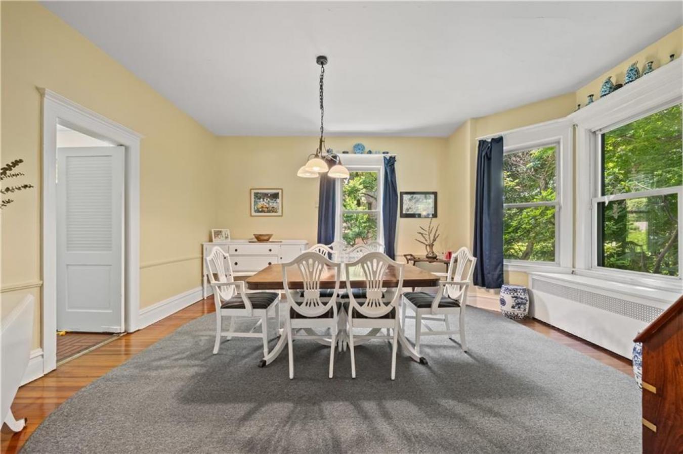 Staten Island, Richmond, 10304, United States, 5 Bedrooms Bedrooms, ,5 BathroomsBathrooms,Residential,For Sale,1904070