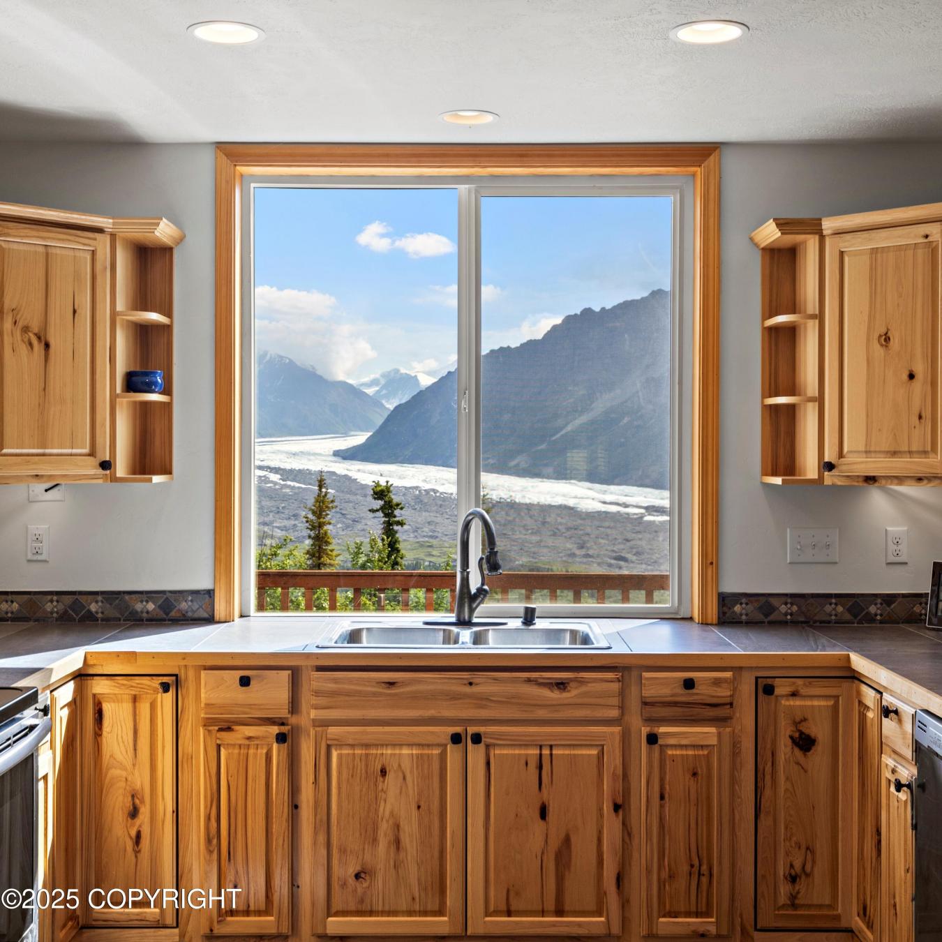 Glacier View, Alaska, 99674, United States, 3 Bedrooms Bedrooms, ,2 BathroomsBathrooms,Residential,For Sale,1904061