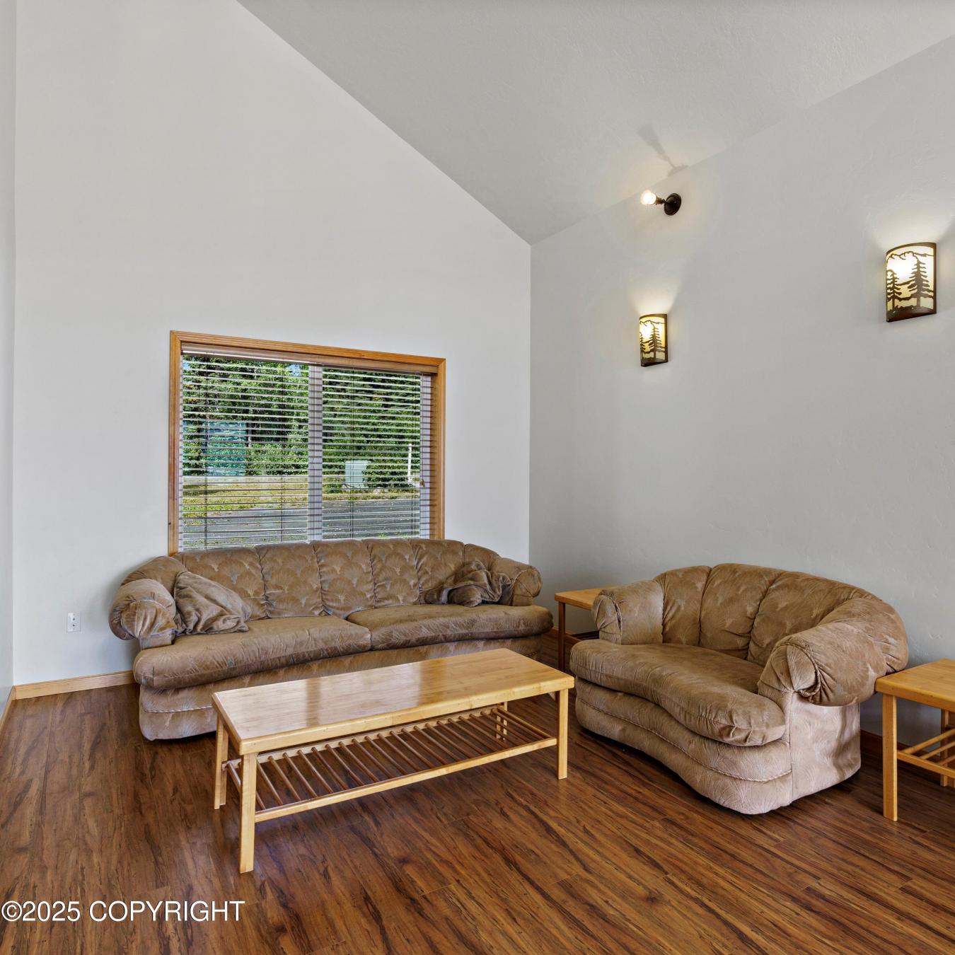 Glacier View, Alaska, 99674, United States, 3 Bedrooms Bedrooms, ,2 BathroomsBathrooms,Residential,For Sale,1904061