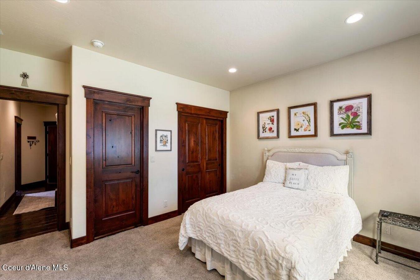 Hayden, Kootenai, 83835, United States, 5 Bedrooms Bedrooms, ,3 BathroomsBathrooms,Residential,For Sale,1904060