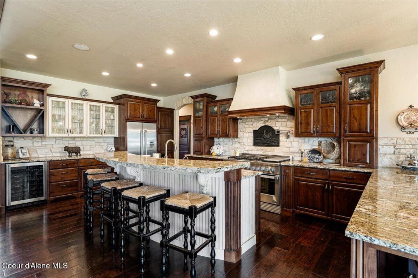 Hayden, Kootenai, 83835, United States, 5 Bedrooms Bedrooms, ,3 BathroomsBathrooms,Residential,For Sale,1904060