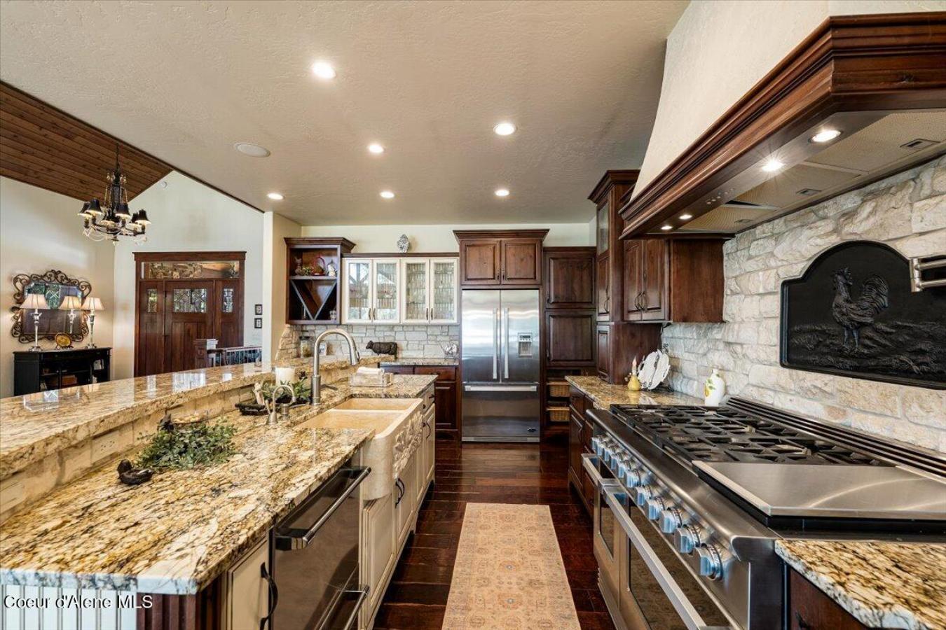 Hayden, Kootenai, 83835, United States, 5 Bedrooms Bedrooms, ,3 BathroomsBathrooms,Residential,For Sale,1904060