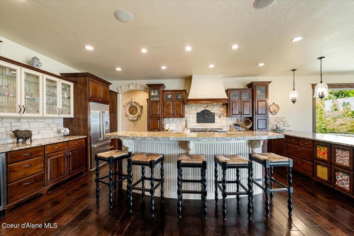 Hayden, Kootenai, 83835, United States, 5 Bedrooms Bedrooms, ,3 BathroomsBathrooms,Residential,For Sale,1904060