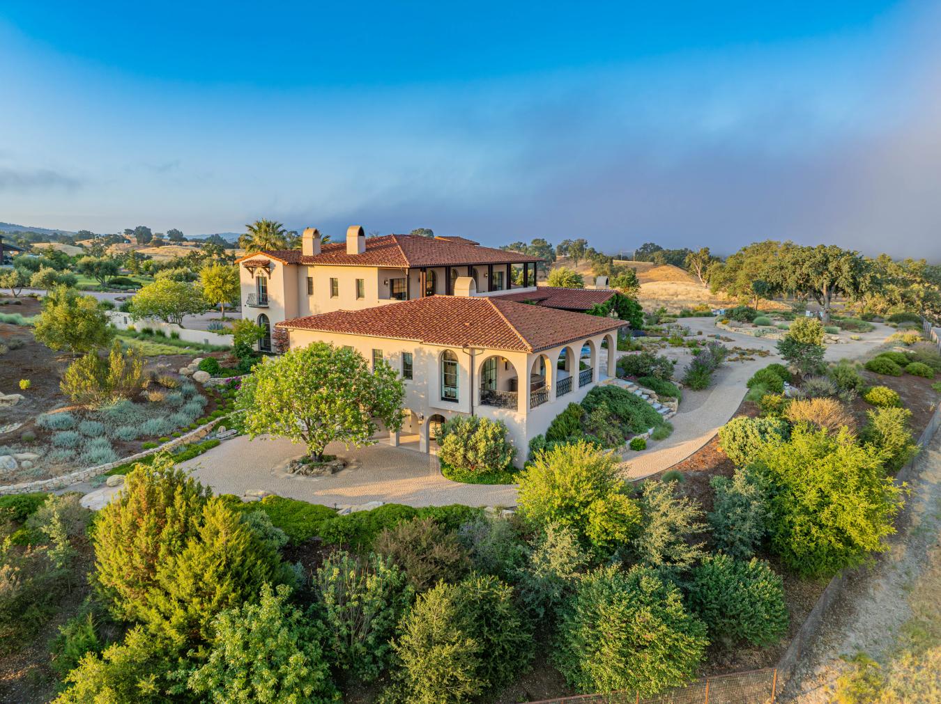Templeton, San Luis Obispo, 93465, United States, 8 Bedrooms Bedrooms, ,12 BathroomsBathrooms,Residential,For Sale,1905285