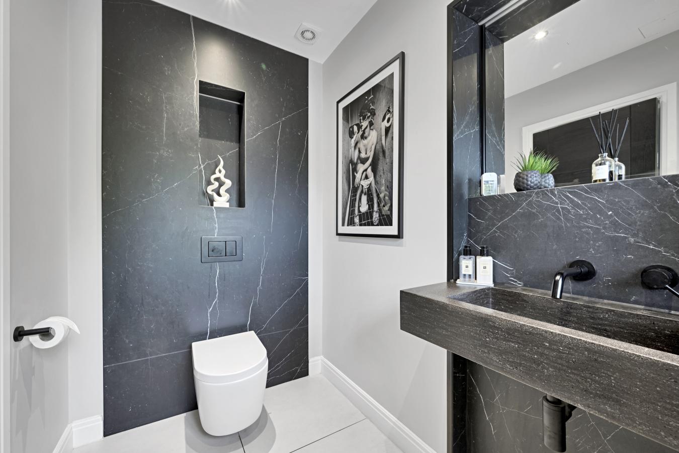 Formby UK, Merseyside, United Kingdom, 5 Bedrooms Bedrooms, ,4 BathroomsBathrooms,Residential,For Sale,1904058